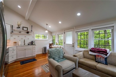 Charming 1-bedroom, 1-bath cottage overlooking beautiful Pelican on Breezy Point Golf Course Resort in Minnesota - for sale on GolfHomes.com, golf home, golf lot