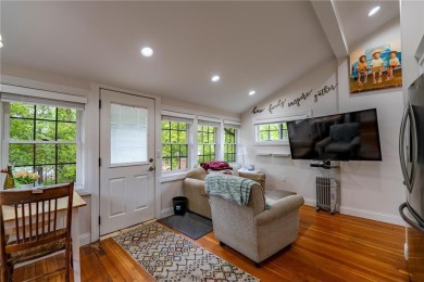 Charming 1-bedroom, 1-bath cottage overlooking beautiful Pelican on Breezy Point Golf Course Resort in Minnesota - for sale on GolfHomes.com, golf home, golf lot