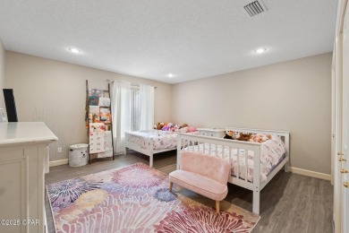CURRENTLY UNDER CONTRACT, SELLER WILL CONSIDER BACKUP OFFERS on Bay Point Resort Golf Club in Florida - for sale on GolfHomes.com, golf home, golf lot