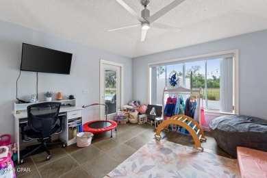 CURRENTLY UNDER CONTRACT, SELLER WILL CONSIDER BACKUP OFFERS on Bay Point Resort Golf Club in Florida - for sale on GolfHomes.com, golf home, golf lot