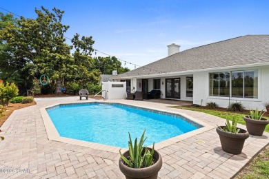 CURRENTLY UNDER CONTRACT, SELLER WILL CONSIDER BACKUP OFFERS on Bay Point Resort Golf Club in Florida - for sale on GolfHomes.com, golf home, golf lot