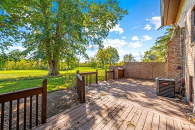 Welcome to 47 Stillmeadow! This spacious, 1650 sq ft townhome on Royal Oak Country Club in Ohio - for sale on GolfHomes.com, golf home, golf lot