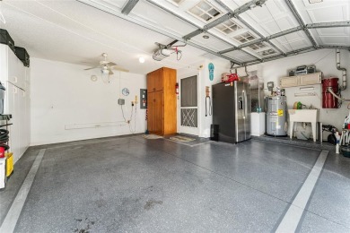 DISCOVER the perfect blend of FUNCTIONALITY  COMFORT in this on El Diablo Executive Golf Course in Florida - for sale on GolfHomes.com, golf home, golf lot