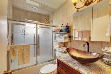 Beautifully remodeled 2nd-floor condo near the entrance with on Kings Point Golf -Flanders Way in Florida - for sale on GolfHomes.com, golf home, golf lot