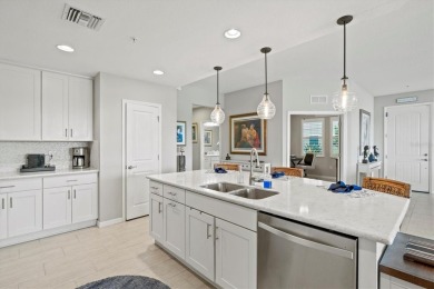Golfer's Paradise in Sarasota National! Live the resort on Sarasota National Golf Club in Florida - for sale on GolfHomes.com, golf home, golf lot