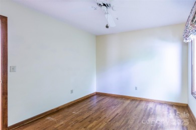 Spacious 3BR/2.5BA home in the gated Connestee Falls community! on Connestee Falls Golf Club in North Carolina - for sale on GolfHomes.com, golf home, golf lot