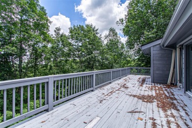 Spacious 3BR/2.5BA home in the gated Connestee Falls community! on Connestee Falls Golf Club in North Carolina - for sale on GolfHomes.com, golf home, golf lot