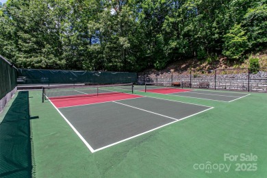Spacious 3BR/2.5BA home in the gated Connestee Falls community! on Connestee Falls Golf Club in North Carolina - for sale on GolfHomes.com, golf home, golf lot