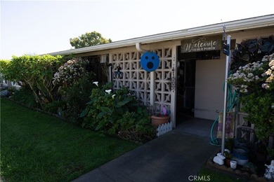 Welcome to this single-story 2-bedroom, 1-bath home located in on Leisure World Seal Beach Golf Course in California - for sale on GolfHomes.com, golf home, golf lot