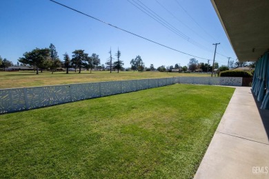 On The Golf Course!! Come view this Kern City, Age 55 and BETTER on Sundale Country Club in California - for sale on GolfHomes.com, golf home, golf lot