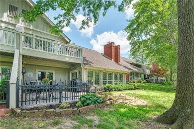 Perfect for those who love the outdoors, this home resides just on Paradise Valley Athletic Club in Arkansas - for sale on GolfHomes.com, golf home, golf lot