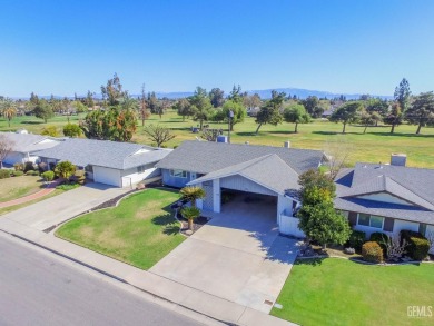 On The Golf Course!! Come view this Kern City, Age 55 and BETTER on Sundale Country Club in California - for sale on GolfHomes.com, golf home, golf lot