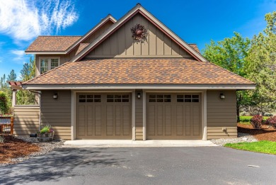 Immaculate high-end custom home built by renowned R&H on Aspen Lakes Golf Course in Oregon - for sale on GolfHomes.com, golf home, golf lot