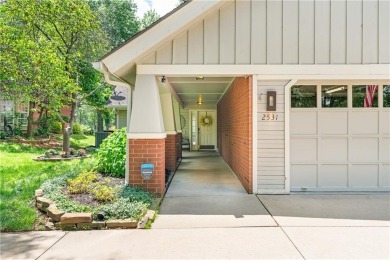 Perfect for those who love the outdoors, this home resides just on Paradise Valley Athletic Club in Arkansas - for sale on GolfHomes.com, golf home, golf lot