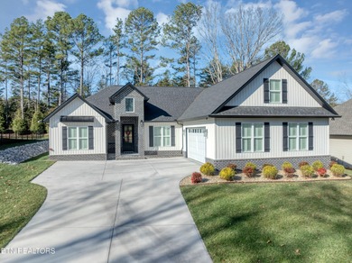 Don't miss this better than new 2-year-old home in beautiful on Tanasi Golf Course in Tennessee - for sale on GolfHomes.com, golf home, golf lot