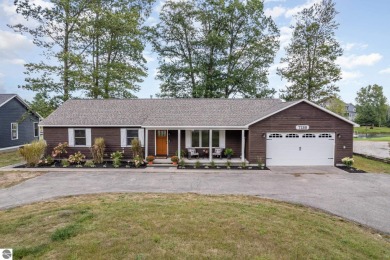 Welcome to 7288 Cedar Lake! Completely updated ranch with 100' on Lakewood Shores Resort  in Michigan - for sale on GolfHomes.com, golf home, golf lot