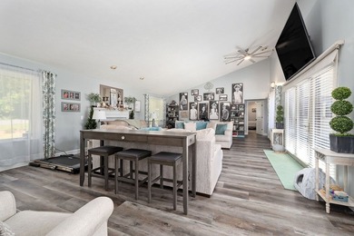 Stunning 4-Bedroom Home on White Plains Golf Course with Extra on White Plains Golf Course in Tennessee - for sale on GolfHomes.com, golf home, golf lot