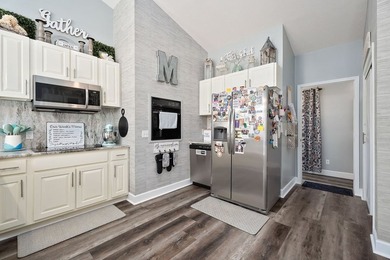 Stunning 4-Bedroom Home on White Plains Golf Course with Extra on White Plains Golf Course in Tennessee - for sale on GolfHomes.com, golf home, golf lot