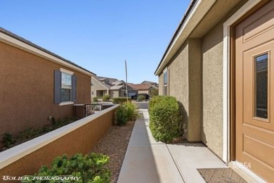 Discover this beautiful, gently lived-in home in Desert Ridge! on The Oasis Golf Club in Nevada - for sale on GolfHomes.com, golf home, golf lot