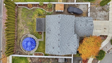 Welcome Home! Cul-de-sac living at its best in Big Sky, just 2 on The Fairways at West Terrace in Washington - for sale on GolfHomes.com, golf home, golf lot