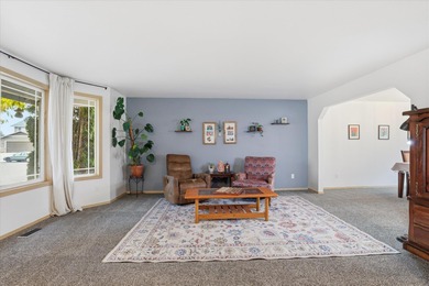 Welcome Home! Cul-de-sac living at its best in Big Sky, just 2 on The Fairways at West Terrace in Washington - for sale on GolfHomes.com, golf home, golf lot