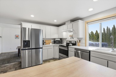 Welcome Home! Cul-de-sac living at its best in Big Sky, just 2 on The Fairways at West Terrace in Washington - for sale on GolfHomes.com, golf home, golf lot