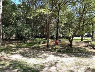 Wonderful Move in ready 3BD-2BA-2LA home on 3 lots (one fee!) on Holly Lake Ranch Golf Club in Texas - for sale on GolfHomes.com, golf home, golf lot