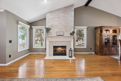 Beautifully remodeled end-unit ranch in Northville's coveted on Bushwood Golf Club in Michigan - for sale on GolfHomes.com, golf home, golf lot