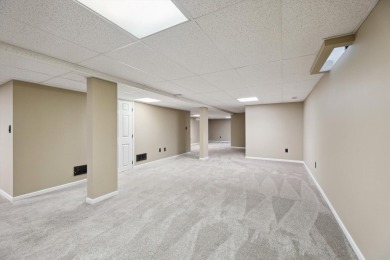 Beautifully remodeled end-unit ranch in Northville's coveted on Bushwood Golf Club in Michigan - for sale on GolfHomes.com, golf home, golf lot