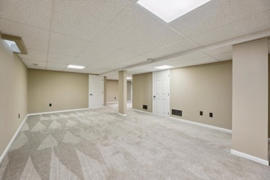 Beautifully remodeled end-unit ranch in Northville's coveted on Bushwood Golf Club in Michigan - for sale on GolfHomes.com, golf home, golf lot