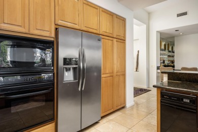 Looking for a pool & spa home that's light & bright? Look no on Indian Ridge Country Club in California - for sale on GolfHomes.com, golf home, golf lot