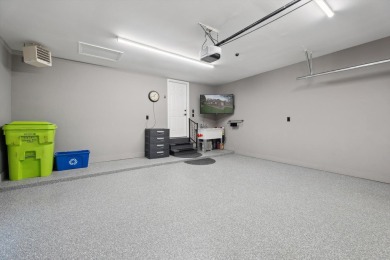 Beautifully remodeled end-unit ranch in Northville's coveted on Bushwood Golf Club in Michigan - for sale on GolfHomes.com, golf home, golf lot
