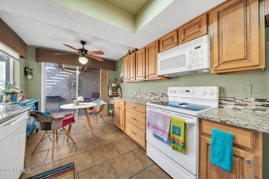 Perfect ''lock & leave'' single level townhome. Located on the on Rio Verde Country Club - Quail Run in Arizona - for sale on GolfHomes.com, golf home, golf lot