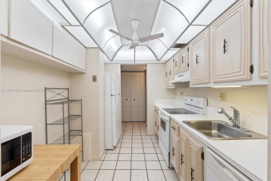 Great opportunity to owned this beautiful apartment in the quiet on Inverrary Country Club in Florida - for sale on GolfHomes.com, golf home, golf lot