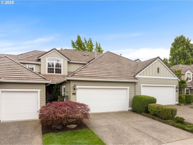This updated townhome is ideally situated in a premium location on Claremont Golf Club in Oregon - for sale on GolfHomes.com, golf home, golf lot