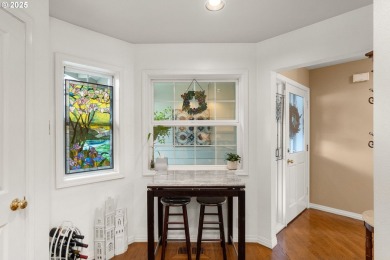 This updated townhome is ideally situated in a premium location on Claremont Golf Club in Oregon - for sale on GolfHomes.com, golf home, golf lot