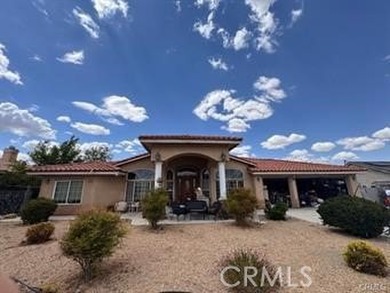 Well-appointed home, 6 bedrooms and 3 baths!  This 3730 sq ft on Hesperia Golf and Country Club in California - for sale on GolfHomes.com, golf home, golf lot