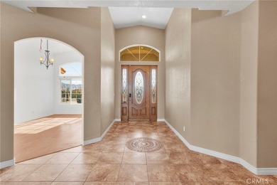 Big space, great flow, and golf course views--this on Hesperia Golf and Country Club in California - for sale on GolfHomes.com, golf home, golf lot