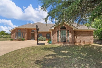 Discover the perfect blend of peaceful rural living and modern on Gatesville Country Club in Texas - for sale on GolfHomes.com, golf home, golf lot