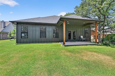 Welcome home! This 18 month old home is move-in ready! The on Lake Kiowa Golf Course in Texas - for sale on GolfHomes.com, golf home, golf lot