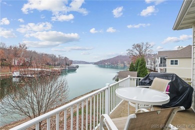 Welcome to Country Club Cove Villas, where maintenance-free on Seasons Ridge At Four Seasons in Missouri - for sale on GolfHomes.com, golf home, golf lot