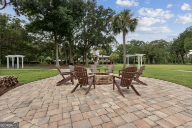 Spacious and Versatile living Area with two levels of living on The Golf Club At Sanctuary Cove in Georgia - for sale on GolfHomes.com, golf home, golf lot