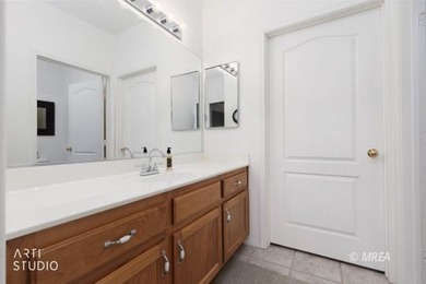 Resort living at it's BEST! SUPER BUY-GREAT LOCATION Mesquite on The Oasis Golf Club in Nevada - for sale on GolfHomes.com, golf home, golf lot