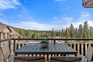 Spacious 3 bed/2 bath Condo! This turnkey, 1470 sq ft, unit is a on Osprey Meadows at Tamarack Resort in Idaho - for sale on GolfHomes.com, golf home, golf lot