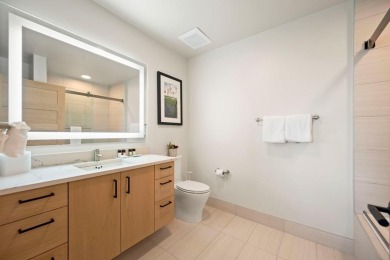 Spacious 3 bed/2 bath Condo! This turnkey, 1470 sq ft, unit is a on Osprey Meadows at Tamarack Resort in Idaho - for sale on GolfHomes.com, golf home, golf lot
