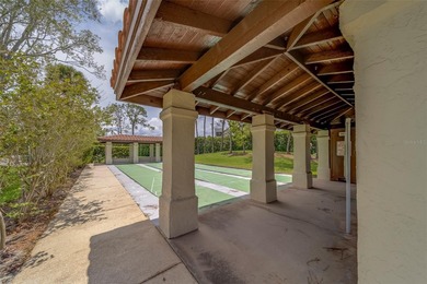 Welcome home to this light and airy 2 bedroom/2 bathroom corner on Mainlands Golf Club in Florida - for sale on GolfHomes.com, golf home, golf lot