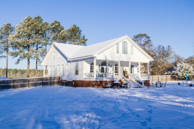 Stunningly remodeled and decorated historic home sitting on on Meadow Links At George T. Bagby in Georgia - for sale on GolfHomes.com, golf home, golf lot