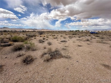 Nice buildable lot 0.28 acre with power and water to the lot on Valle Vista Golf Course in Arizona - for sale on GolfHomes.com, golf home, golf lot