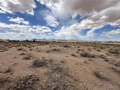 Nice buildable lot 0.28 acre with power and water to the lot on Valle Vista Golf Course in Arizona - for sale on GolfHomes.com, golf home, golf lot