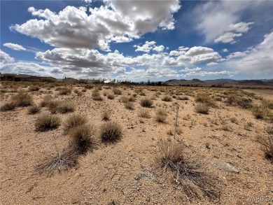 Nice buildable lot 0.28 acre with power and water to the lot on Valle Vista Golf Course in Arizona - for sale on GolfHomes.com, golf home, golf lot